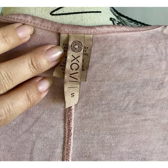 XCVI Dusty Rose Cold Shoulder V-Neck Relaxed Fit Tunic Small - Picture 8 of 11